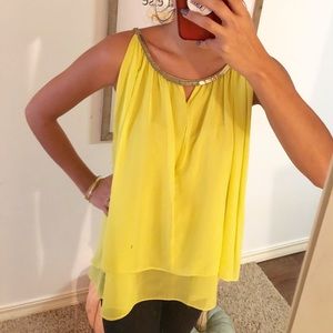 Elegant blouse | Medium | Color: bright yellow